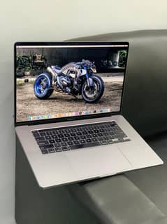 APPLE MACBOOK PRO 2019 16'' RETINA DISPLAY FOR SALE