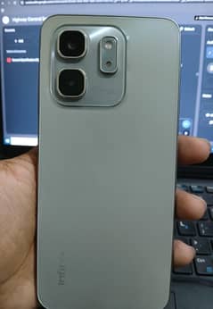Infinix Hot 50i (6 GB Ram & 128 GB Internal Storage)