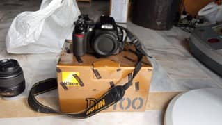 D3100