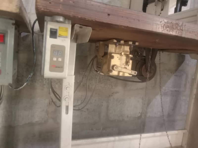 JUKI button machine , overlock machine ,kaaz machine 0