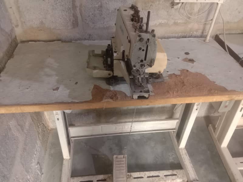 JUKI button machine , overlock machine ,kaaz machine 2