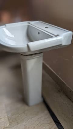 Wash Basin , Commode & tap null