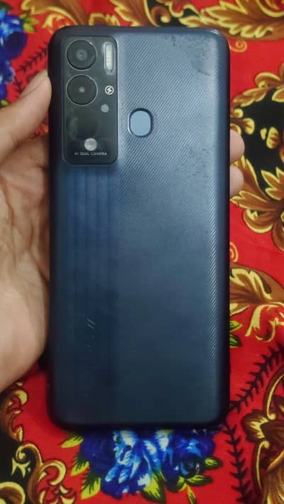 Pova Neo 4+1/64 10/10 Urgent Sell