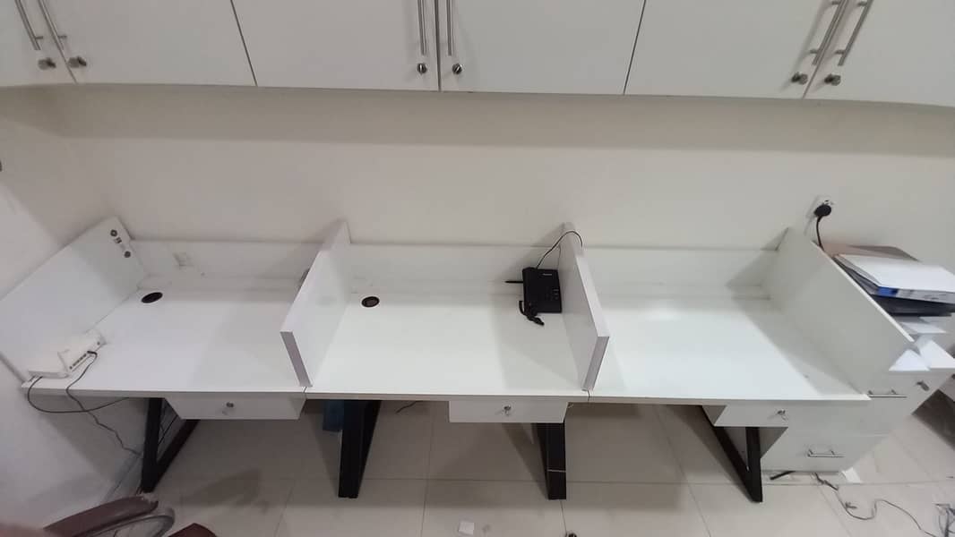 10 WorkStation/Computer Table with Lockers (6 Free 3 Blue Drawer set) 2