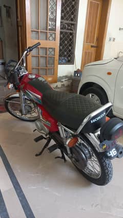 bike with lamination chain cover and tanky etc