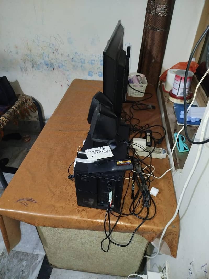 Table for Lcd/Ironing 2