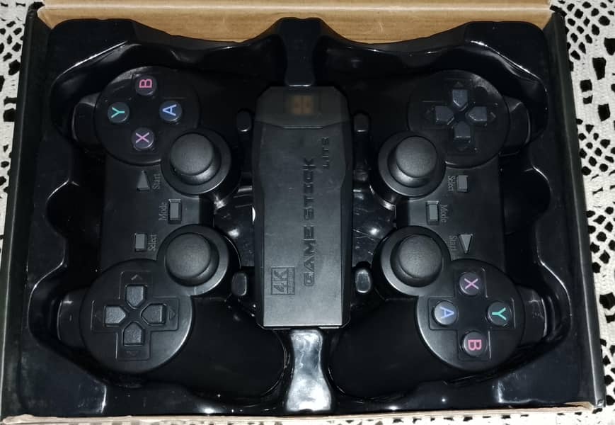 2.4G Wireless Controller GamePad 1