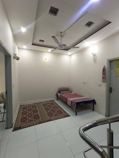 3 Marla House  sadiqa Colony colleges Road  Sadiqa colony phase 1 P