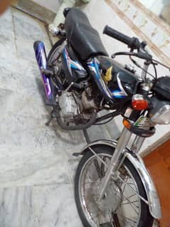 honda 125 in good condition biometric available 16 model