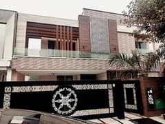 1 KANAL OUTCLASS UPPER PORTION FOR RENT IN SECTOR C BAHRIA TOWN LAHORE