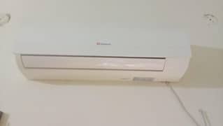 Dawlance 1 ton Split AC