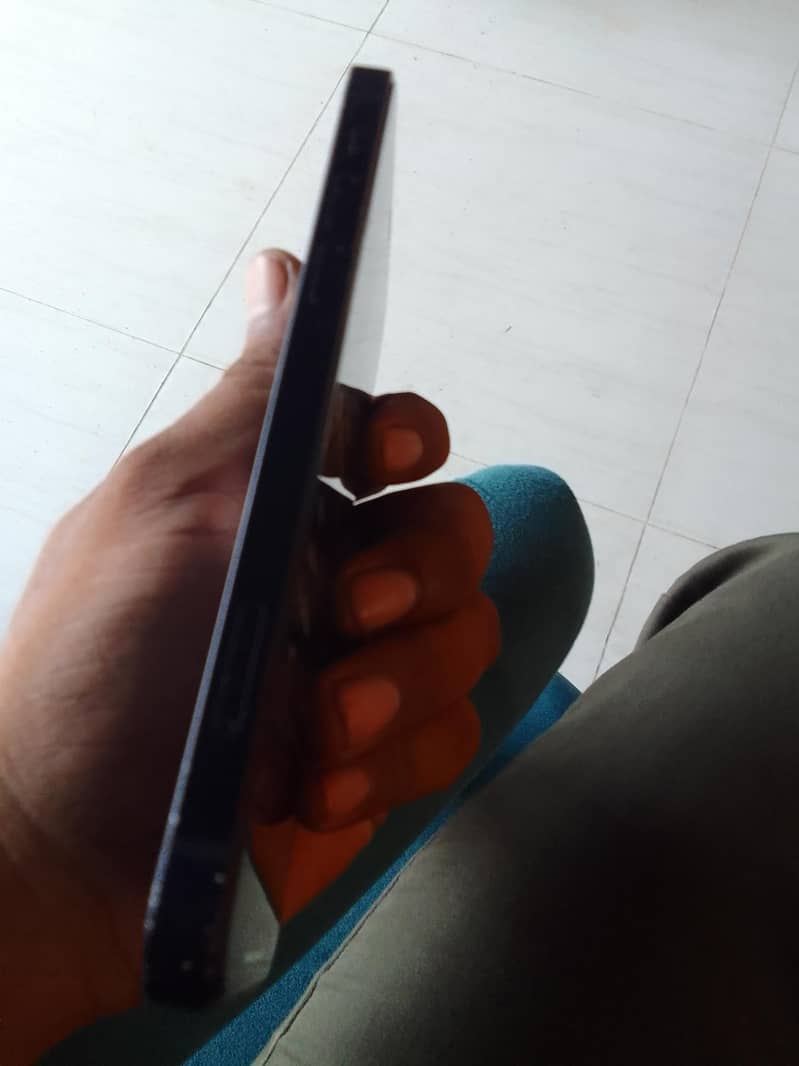 iPhone 12 non PTA 2 month sim working  all ok no any fault 1
