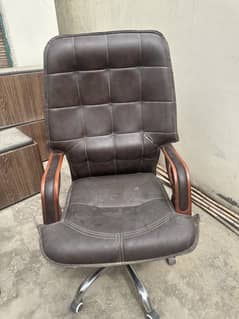 condition 9/10