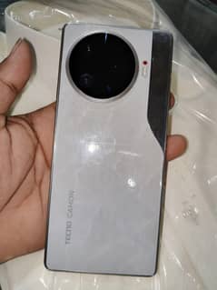 Tecno Camon 30 pro 5g 12/512 Gb