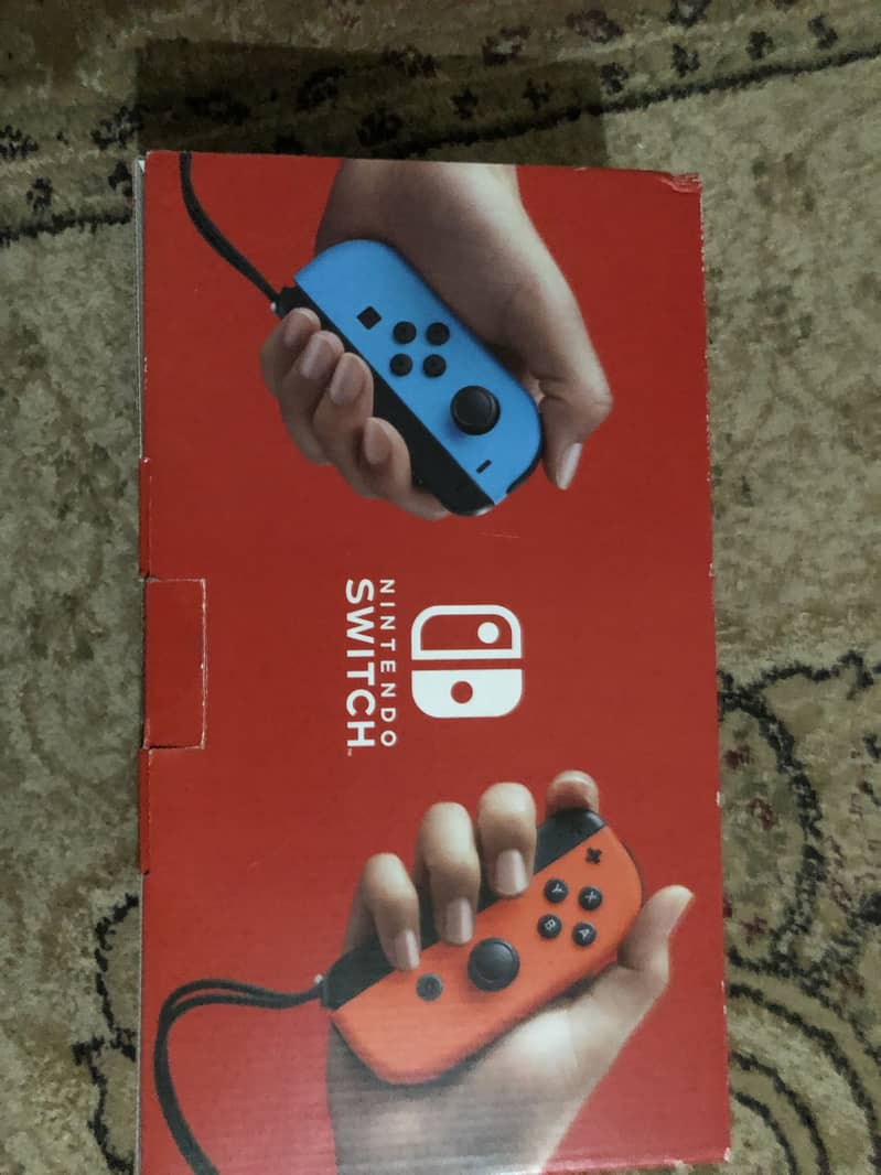 Nintendo switch v2 10/10 condition with additional games and case 13