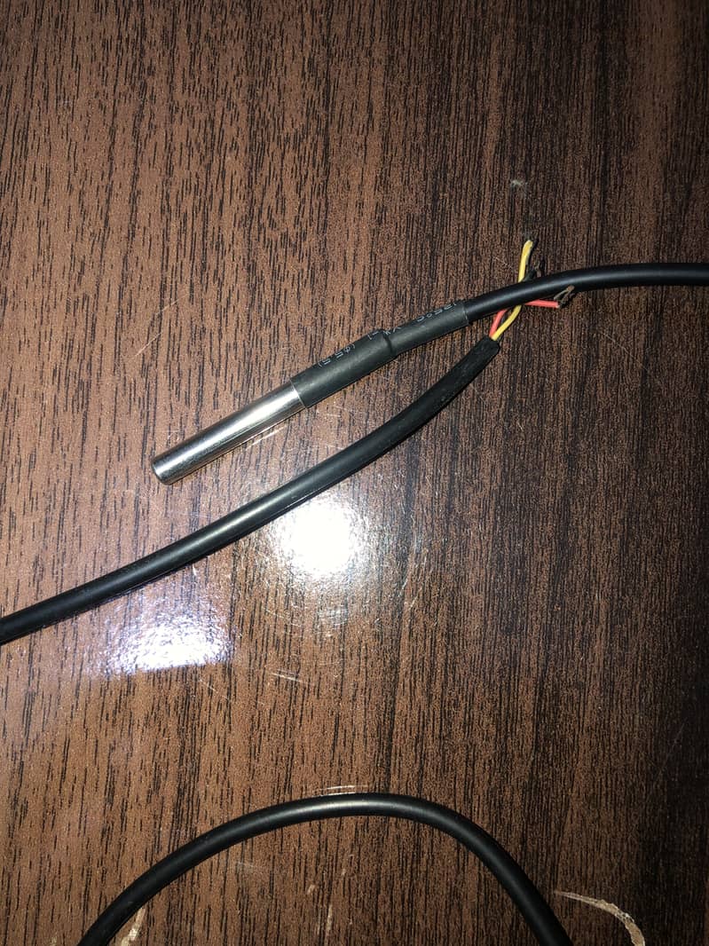 Electrical components for sale(raspberry pi 4, ph sensor, temperature 10