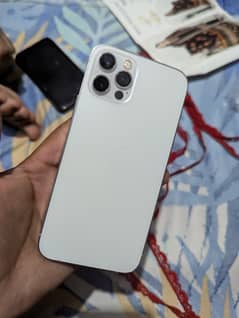 IPHONE 12 pro