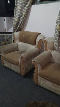2 premium quality sofas