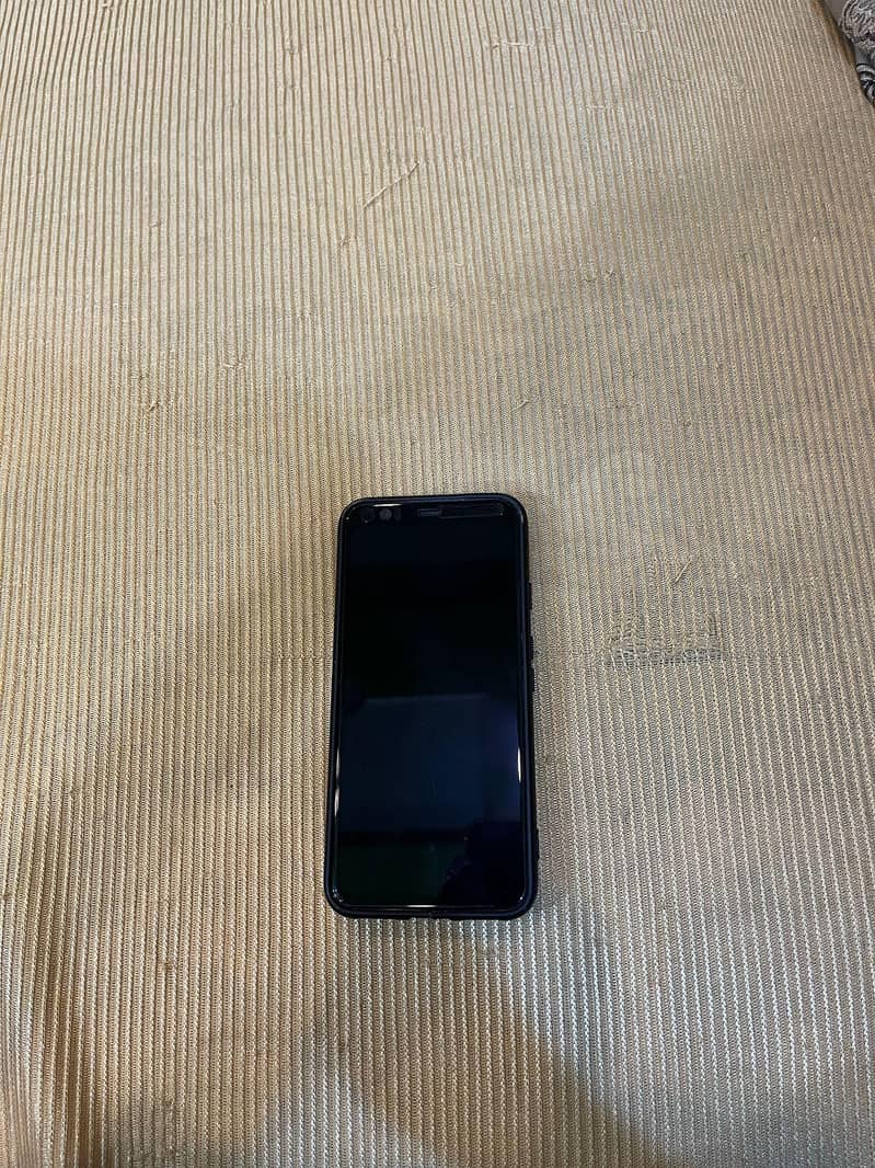 128/6 pixel 4 non pta with box 2