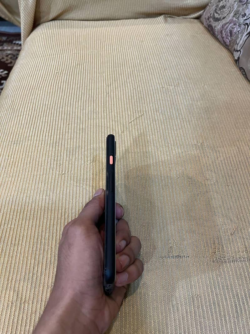 128/6 pixel 4 non pta with box 4