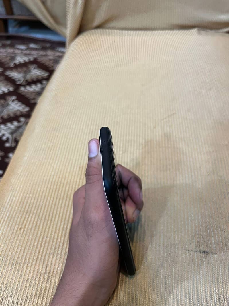 128/6 pixel 4 non pta with box 8