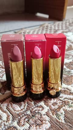 HudaBeauty