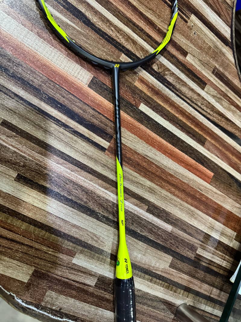 professional badminton rackets at whole sale prices - Sports Equipment ...