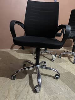 4 Hydraulic office chair for sale