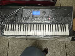 Yamaha PSR-E433 Piano
