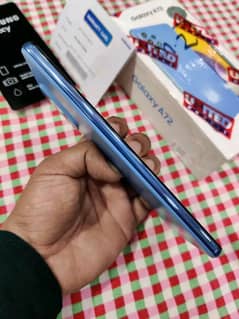 Samsung Galaxy a72 8/128