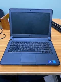 Dell Latitude 3340 i5 4th Gen 4GB Ram 256GB SSD 10/10 Condition
