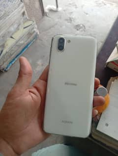 AQUOS