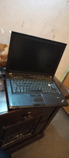 lenovo t400 core2duo chalta chalta band hogya check nahi krwaya
