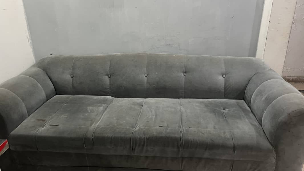Use sofa in good condition 3