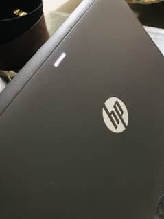 Hp 6th generation with charger