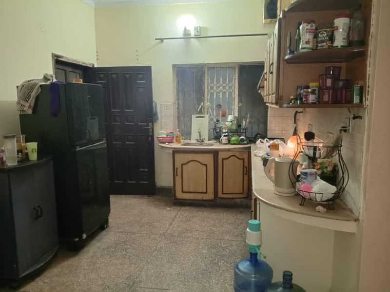 UPPER PORTION AVAILABLE FOR RENT IN RAVI BLOCK 6