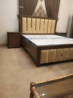 Furniture Bedroom Set !