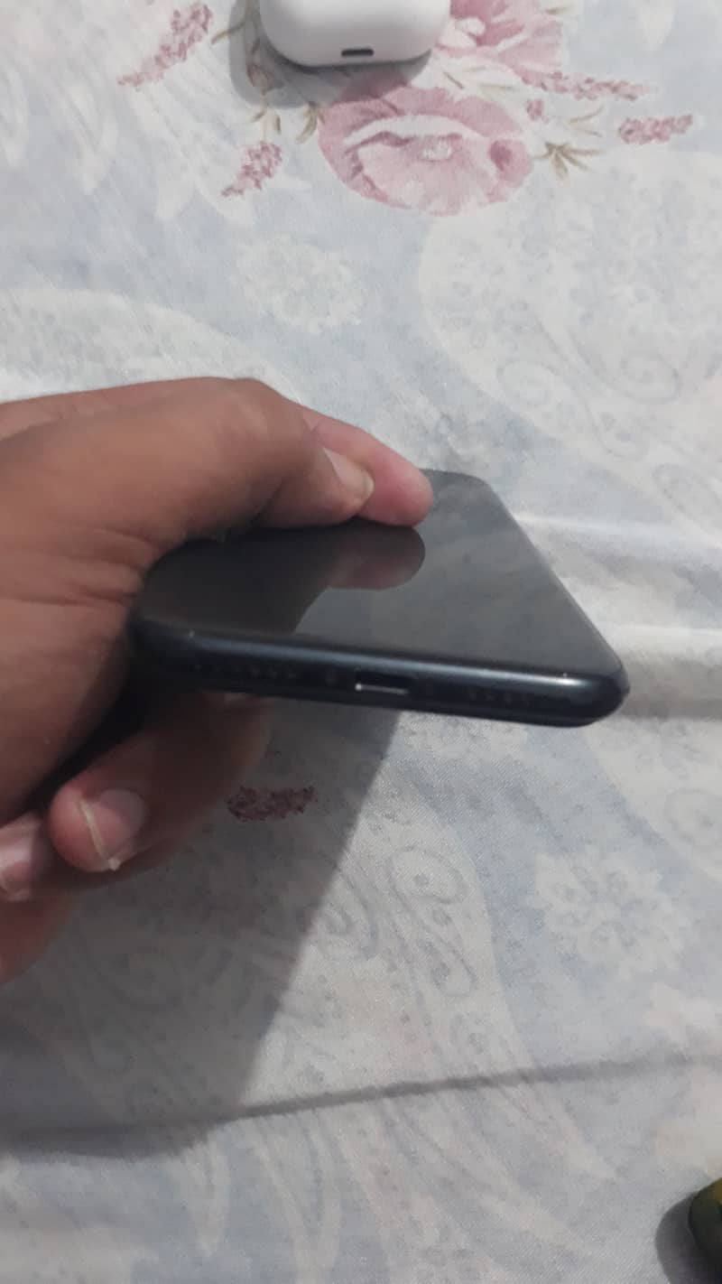 Iphone se 2020 3
