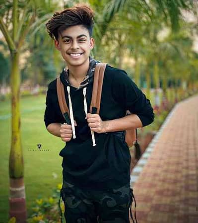 Zain Khan