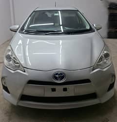 Toyota  Aqua S 2014/17 Push Start |Keyless Entry