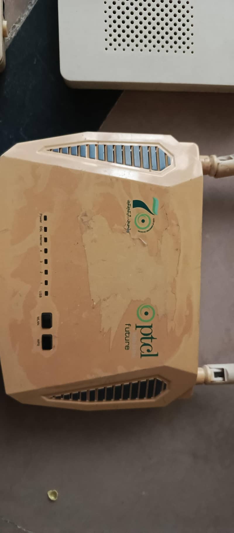 inter net Device Router 8