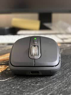logitech