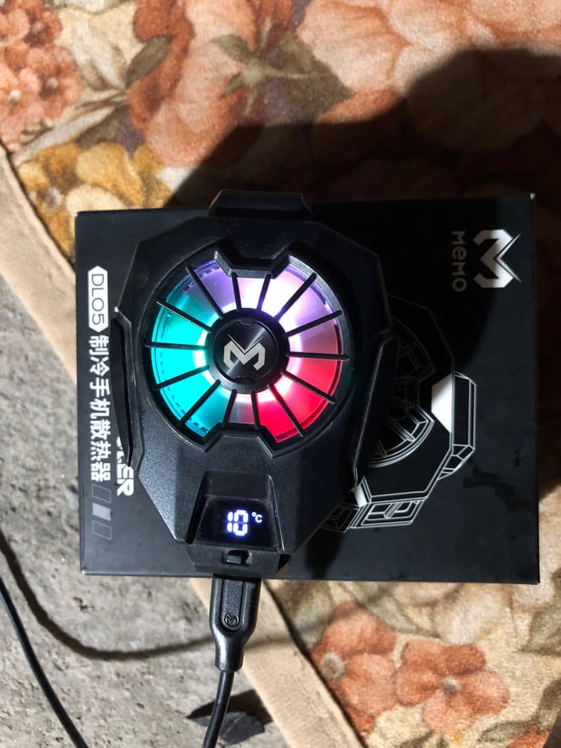 Memo DL05 cooling fan with box 0