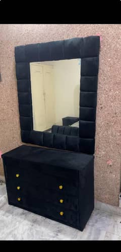 Bedset with side tables and dressing
