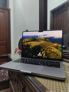 MacBook Pro 14-inch (2021) – M1 Pro | Silver