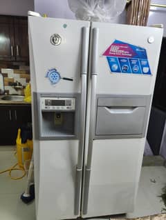REFRIGERATOR
