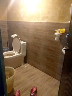 10 MARLA UPPER PORTION FOR RENT KARIM BLOCK
