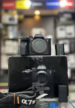Sony A7IV Body Only (Complete box)