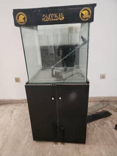 2 well made aquarium