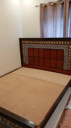 beautiful and reliable double bed